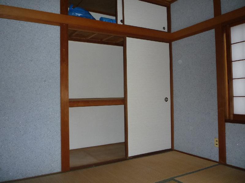 Receipt. Second floor Japanese-style room storage