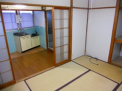 Living and room. Japanese-style room 6 is a tatami