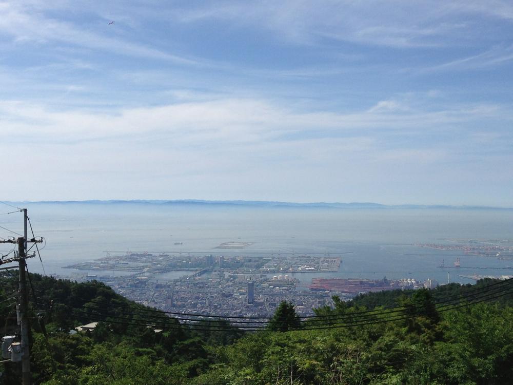 View photos from the dwelling unit. Osaka Kobe port views! Also spread sea of ​​clouds by season!