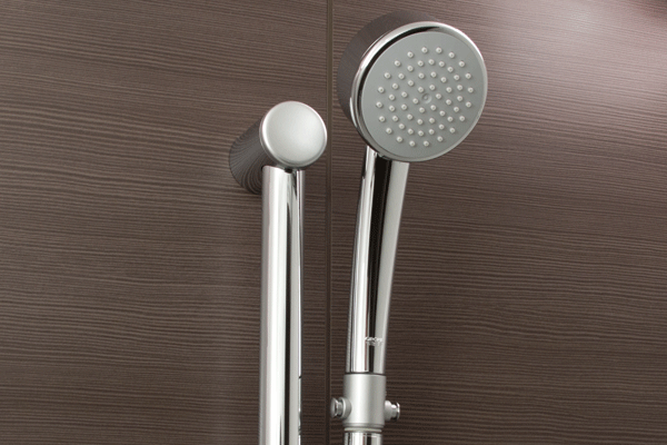 Bathing-wash room.  [Grohe Corp. shower head] In the bathroom of the shower head, One of the world's leading manufacturer, Germany ・ Grohe, Ltd. has been adopted (same specifications)