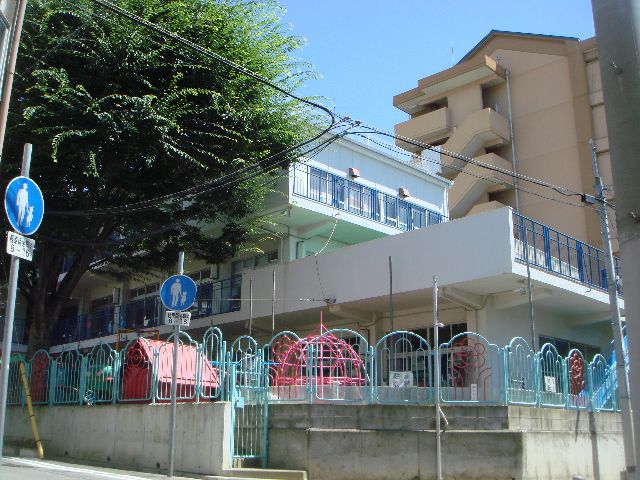 kindergarten ・ Nursery. Hozana kindergarten (kindergarten ・ 330m to the nursery)