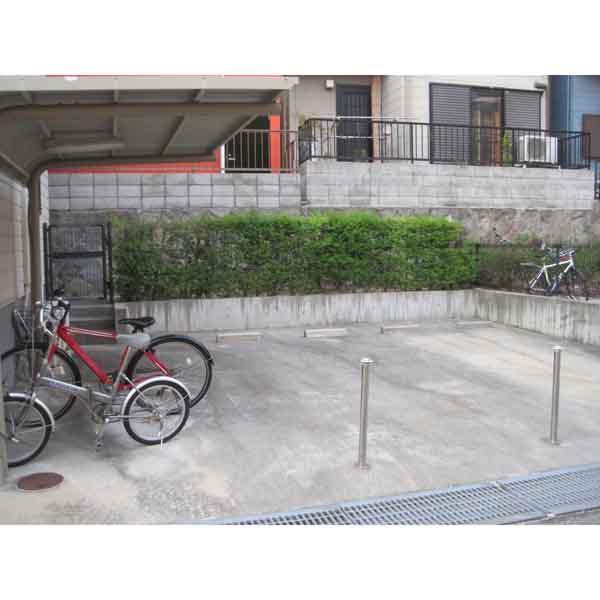 Other Equipment. Parking Lot ・ Place for storing bicycles