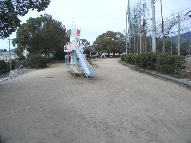 park. 80m to Yamato park (park)