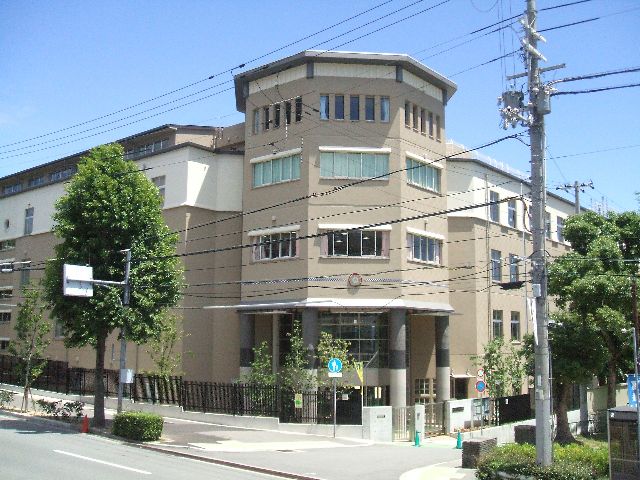 Primary school. 490m to Kobe Municipal Takaha elementary school (elementary school)