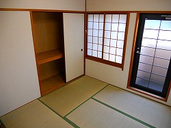 Other room space. Beautiful 4.5 Pledge of Japanese-style room.