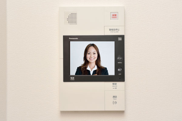 Security.  [Hands-free intercom with color monitor] You can check the front door and main entrance of the visitors in the color image, You can also call on a hands-free when your hands are not tied. Also recording ・ Recording capability, Other useful features comes with (same specifications)