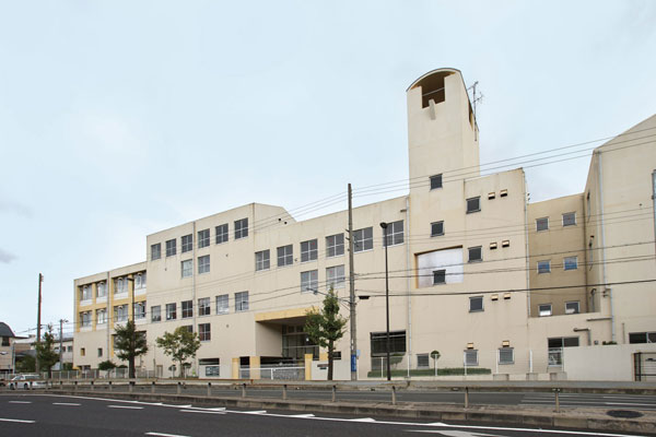 Surrounding environment. Kobe Municipal Nishinada elementary school (11 minutes' walk ・ About 870m)