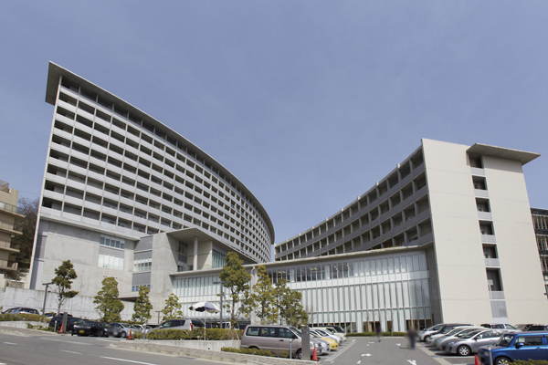 Surrounding environment. Medical Corporation Foundation Kobe Kaisei Hospital (a 12-minute walk ・ About 905m)