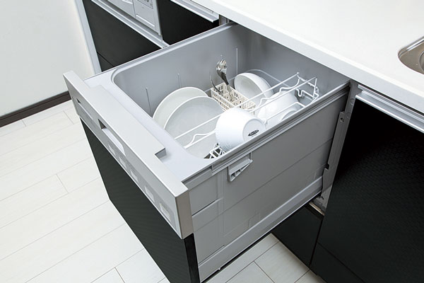 Kitchen.  [Dishwasher] It can be out the dishes in a comfortable position from the top, Slide type of dishwasher. It offers low noise and energy saving ( ※ )