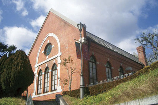 Surrounding environment. Kwansei Gakuin Chapel Kobe Museum of Literature (14 mins ・ About 1060m)
