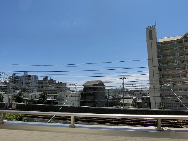 View photos from the dwelling unit. View from the site (August 2013) Shooting