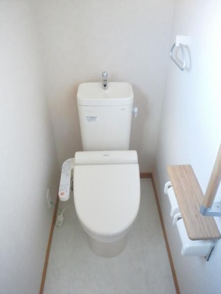 Toilet. Washlet comfortable rooms! 
