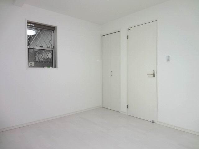 Non-living room. 1 Kaiyoshitsu 6.1 Pledge. With closet. In south daylighting is yang those good.
