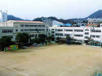Primary school. 387m to Kobe City ranked fifth of the pond elementary school (elementary school)