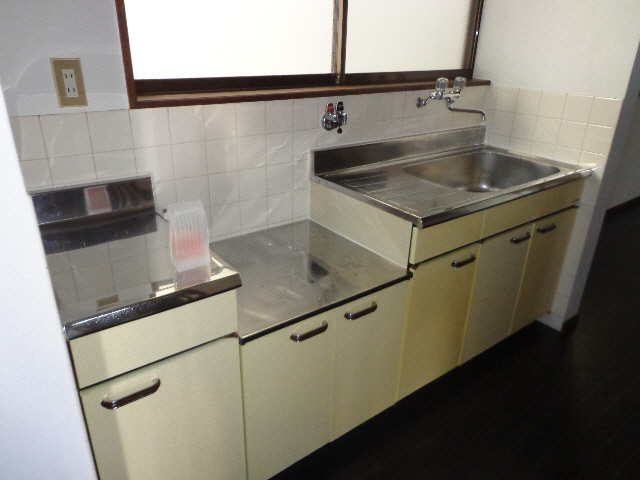 Kitchen. kitchen Gas stove installation type