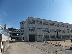 Junior high school. 916m to Kobe Municipal Hirano Junior High School