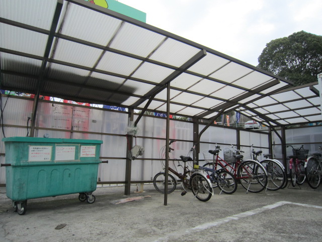 Other common areas. Bicycle-parking space