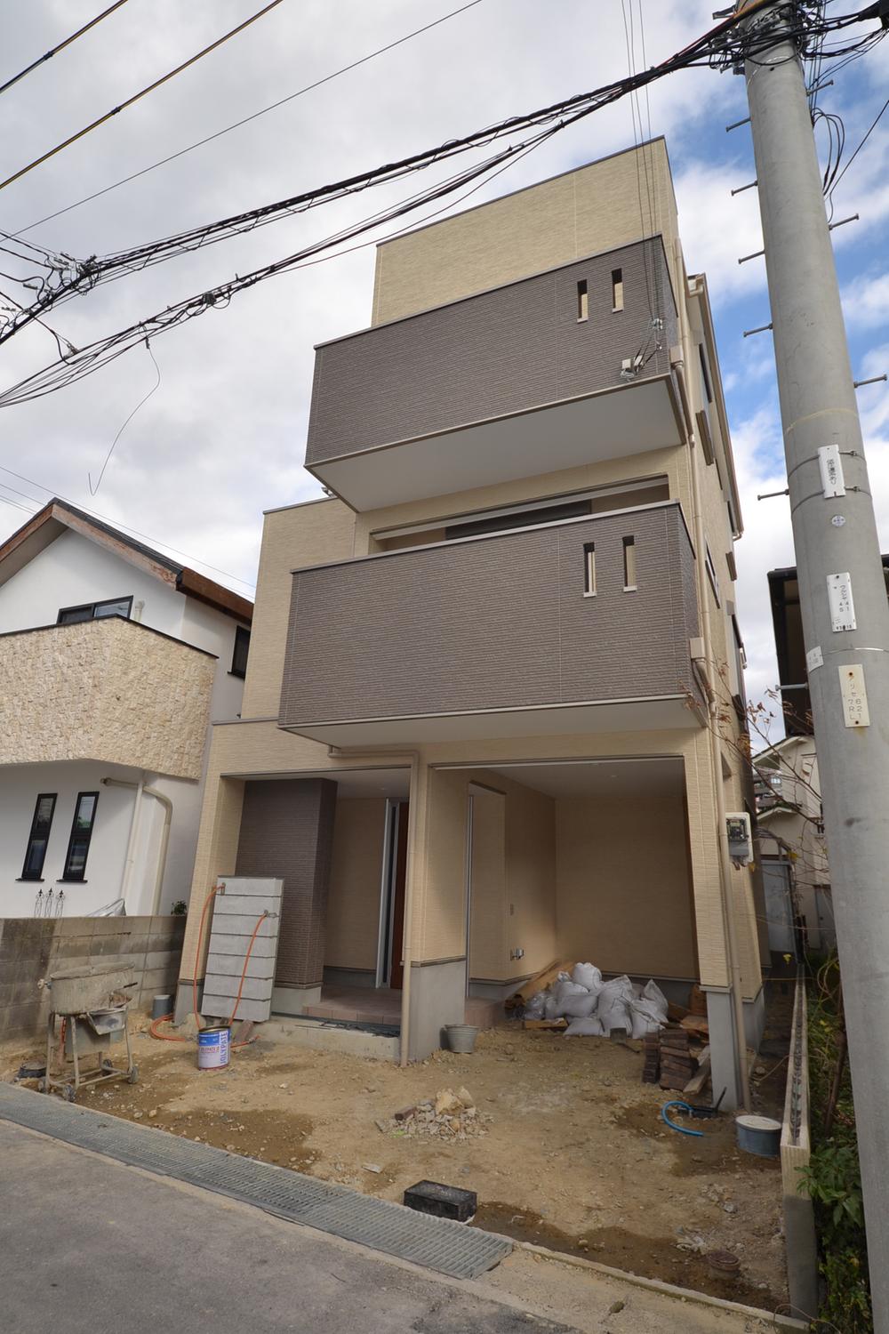 Local appearance photo. Local (December 8, 2013) Shooting