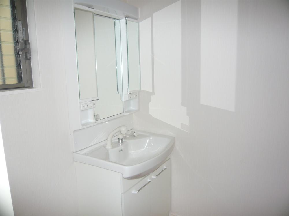 Same specifications photos (Other introspection)