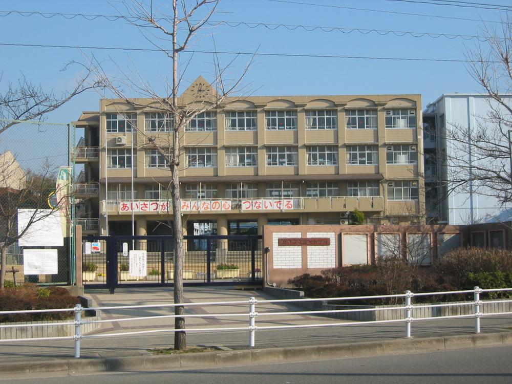 Other. Nagasaka elementary school About 240m