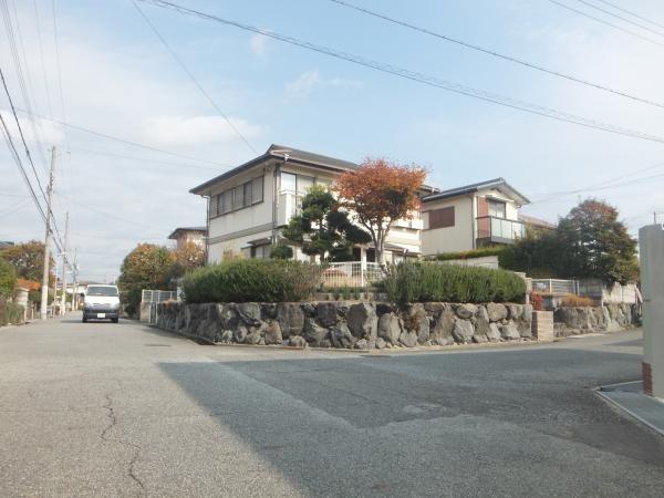 Local appearance photo. This quiet environment