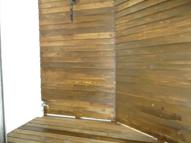 Bathroom. Local (September 21, 2013) Shooting