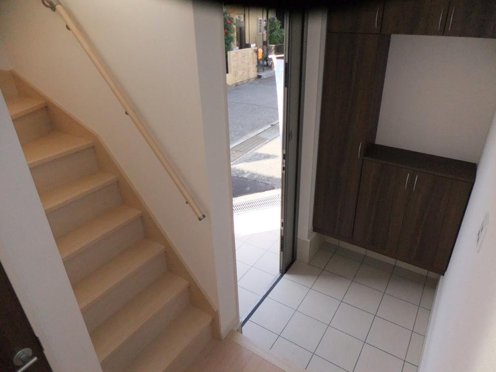 Same specifications photos (Other introspection)