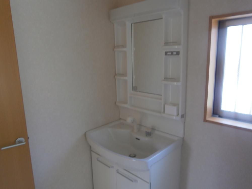 Same specifications photos (Other introspection)