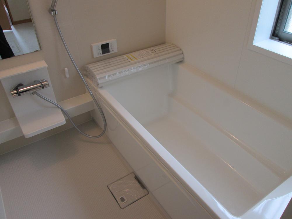 Same specifications photos (Other introspection)