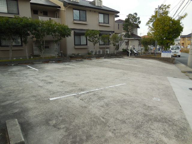 Parking lot