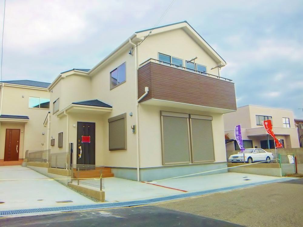 Local appearance photo. No. 2 destination local appearance photo