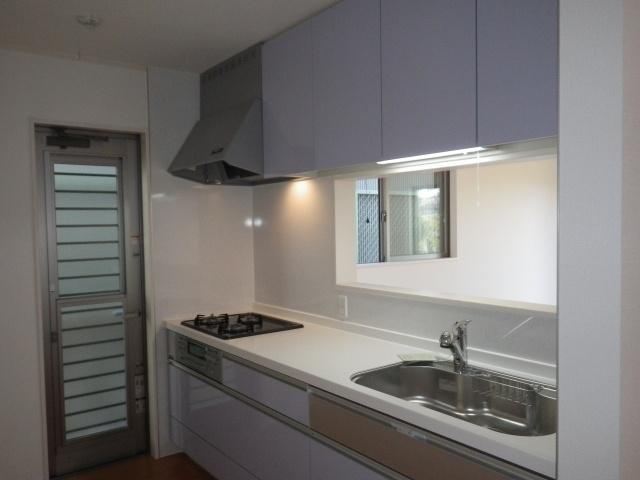 Same specifications photo (kitchen). The company construction cases