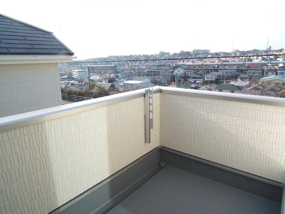 Same specifications photos (Other introspection)