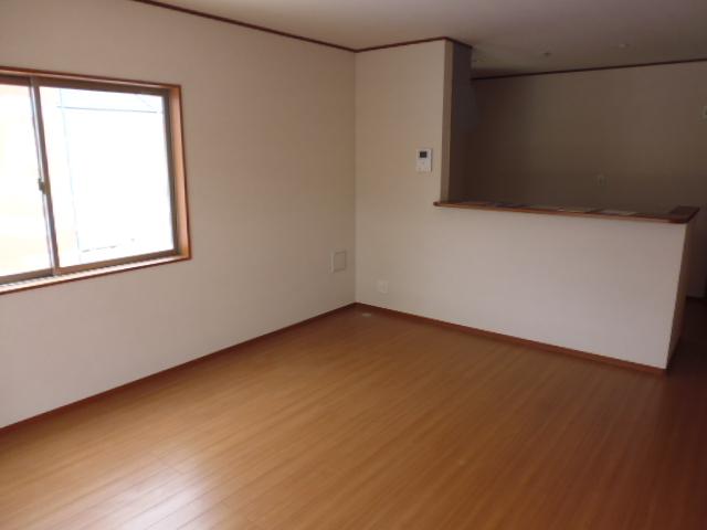 Living. Indoor (10 May 2013) Shooting 4 Building