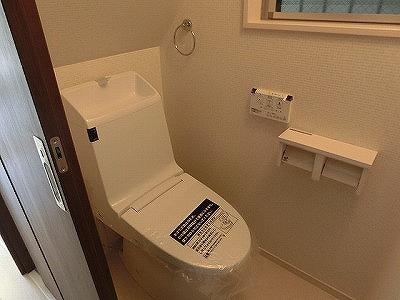 Toilet. Room (August 2013) Shooting