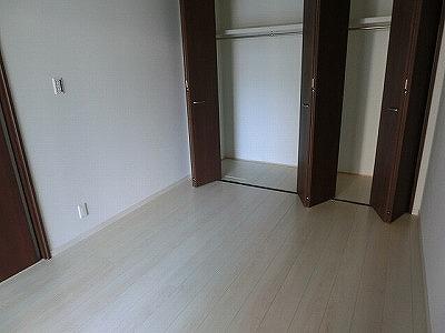 Non-living room. Room (August 2013) Shooting