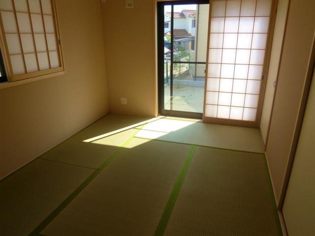 Same specifications photos (Other introspection). There is also a Japanese-style room. 