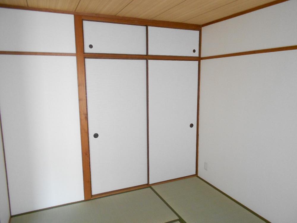 Non-living room