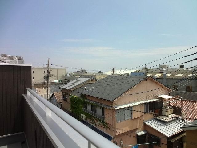 View photos from the dwelling unit. View from the third floor balcony. Is yang This good at MinamiMuko. 