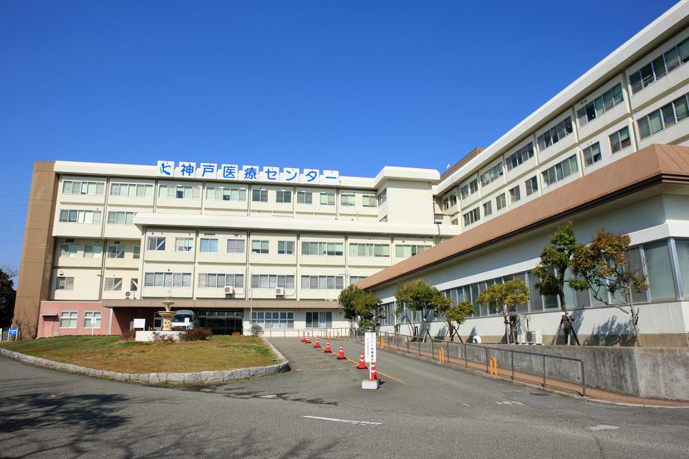 Hospital. 240m to the Kobe Medical Center  Of course in the surrounding local clinic and dental clinic, Located within walking distance General Hospital. 