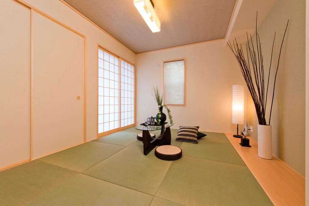 Non-living room. 6.9 large also Japanese-style tatami. Rather than Tsuzukiai of the living, Fully independent Japanese-style room. Space with a calm that can be used as a guest room. 