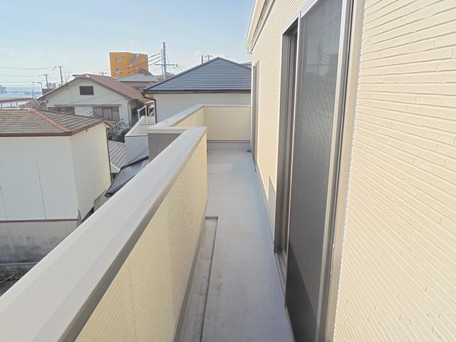 Balcony. Local (11 May 2013) Shooting