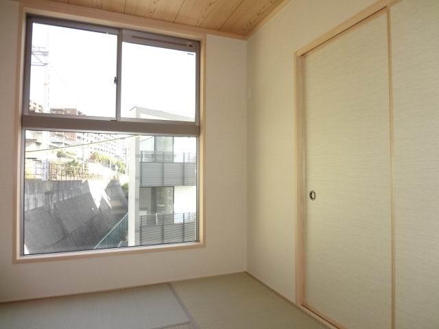 Non-living room. Second floor Japanese-style room 4.5 Pledge. It is with a closet. 