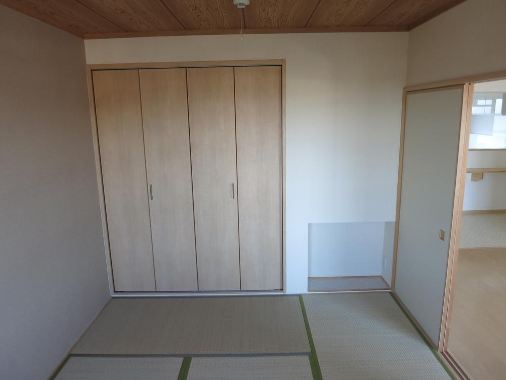 Non-living room. Japanese-style room 6 Storage room