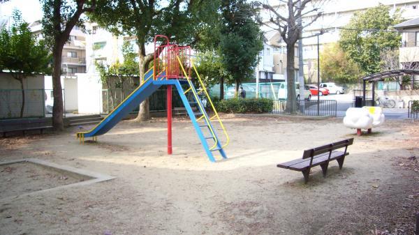park. 70m to the park
