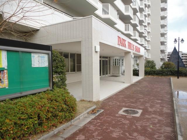 Other. Management people building Such as parking, such as the time of visitor is to manage people room