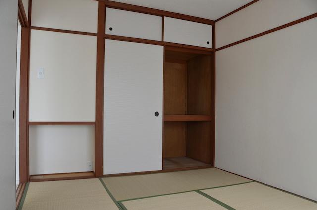 Other. Sunshine is pleasant Japanese-style room