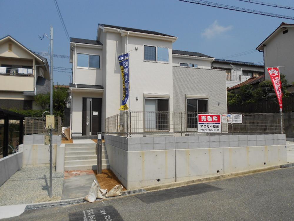 Same specifications photos (appearance)