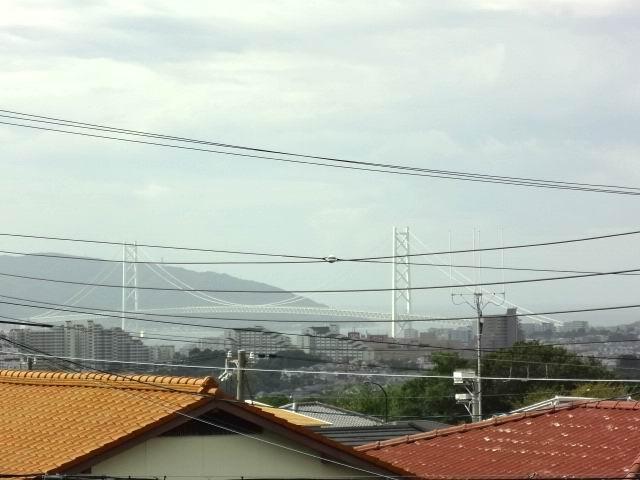 View photos from the dwelling unit. View from the second floor. Views of the Akashi Bridge.