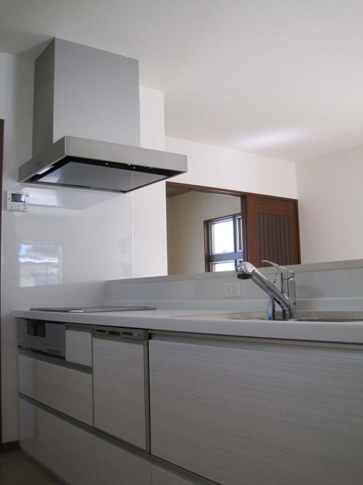 Kitchen. Is a water purifier built-in.